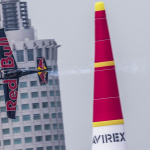 「空のレースクイーンNo.1を決めよう！AIR RACE QUEENS by ROBERUTA【レッドブル・エアレース 千葉2016】」の1枚目の画像ギャラリーへのリンク