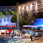三菱ふそうが「ローザ」でベトナムの小型バス市場に初参入 - 160512b