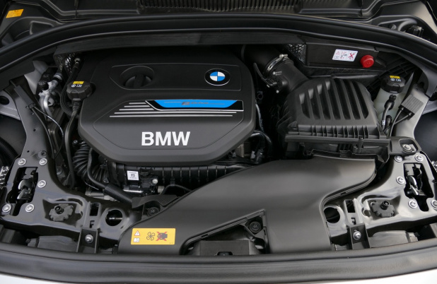 「BMW 2シリーズ アクティブツアラーのPHVモデル、225xeの走りは上質か？」の4枚目の画像