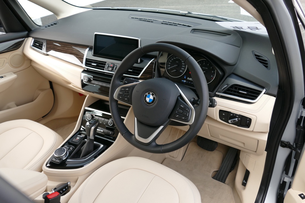 「「BMW 225 xe アクティブ ツアラー」は買いか？ 欧州メーカーがPHVを導入するワケは？」の5枚目の画像