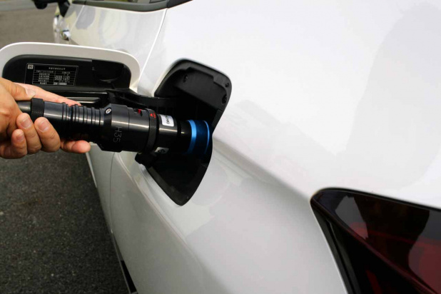 「ホンダの自家用水素ステーションは最新の燃料電池車を満タンにできない!?」の3枚目の画像