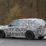 「BMW・X5次期型、ニュルで高速アタック！」の5枚目の画像ギャラリーへのリンク