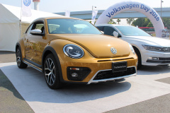 500台限定の The Beetle Dune は車高15mmアップ 1 4lに排気量アップでお買い得感アリ Clicccar Com