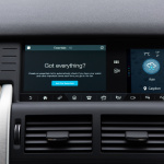 ディスカバリー・スポーツに「忘れ物を防止する」新機能が追加！ - Tile App In The Land Rover Discovery Sport_004