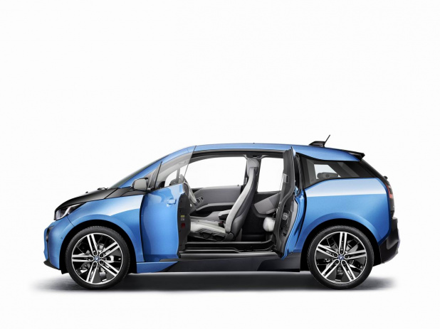 「BMW i3にバッテリー容量を増やした新グレードを設定。アップデートも用意」の6枚目の画像