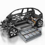 「BMW i3にバッテリー容量を増やした新グレードを設定。アップデートも用意」の9枚目の画像ギャラリーへのリンク