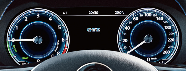 「VWパサート・ヴァリアントのPHV「GTE」登場。EV走行距離51.7km/L、価格は519万9000円〜」の6枚目の画像