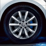 「VWパサート・ヴァリアントのPHV「GTE」登場。EV走行距離51.7km/L、価格は519万9000円〜」の12枚目の画像ギャラリーへのリンク