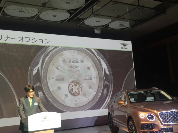 「世界最速SUVに搭載される世界最強クルマ時計は2300万円！」の3枚目の画像