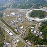 「マツダと兵庫県立大学が大型放射光施設SPring-8を活用して触媒材料を研究」の2枚目の画像ギャラリーへのリンク