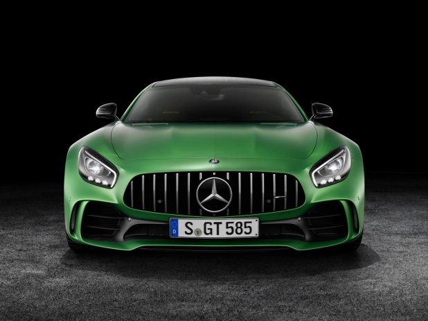 「「緑の地獄」という名のボディカラー ─ 『メルセデスAMG GT R』画像ギャラリー・その1」の10枚目の画像