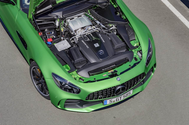 「「緑の地獄」という名のボディカラー ─ 『メルセデスAMG GT R』画像ギャラリー・その1」の2枚目の画像