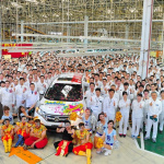 ホンダ、台湾で四輪車生産累計30万台を達成 - c160616_001L