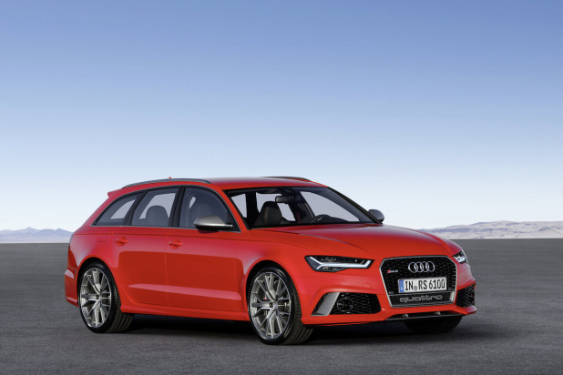 「Audi SportからRS 7 Sportback performance、RS 6 Avant performanceが登場」の1枚目の画像