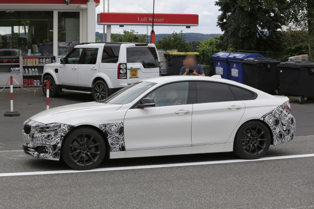 「BMW4シリーズグランクーペに改良新型、LEDヘッドライトが新しい！」の4枚目の画像