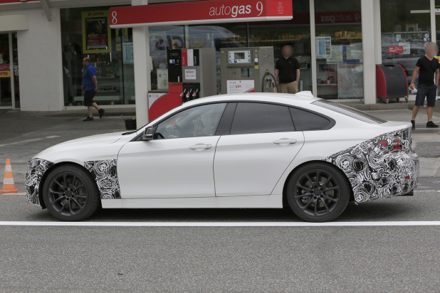 「BMW4シリーズグランクーペに改良新型、LEDヘッドライトが新しい！」の5枚目の画像