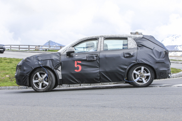 「次期・日産ジューク?! 吉利汽車の新型SUVがグローバルカーへ」の6枚目の画像