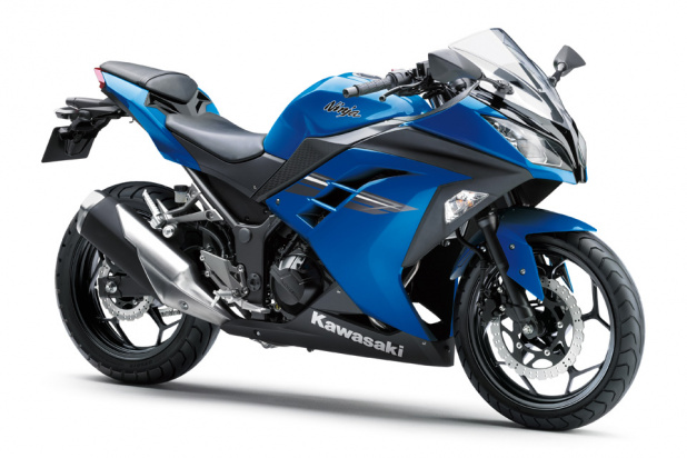 「乗りやすいスポーツミドル「KAWASAKI Ninja250」に2017年モデルが登場！」の2枚目の画像