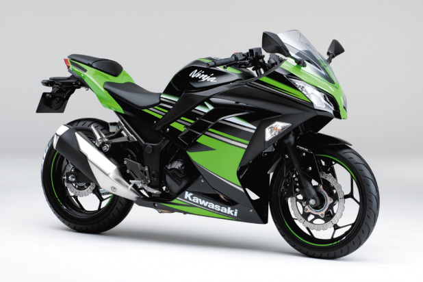 「乗りやすいスポーツミドル「KAWASAKI Ninja250」に2017年モデルが登場！」の5枚目の画像