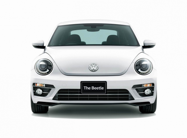 「新型 VW ザ・ビートル画像ギャラリー ─ スタイリングを変更し、価格は234万9000円〜」の2枚目の画像