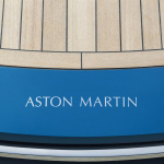 アストンマーティンがマリン分野にも進出。プレミアムなパワーボートを発表 - AM 37