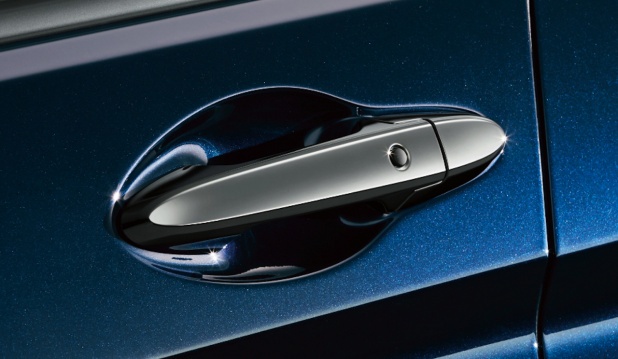 「ホンダ・グレイスにスポーティムードを高めた特別仕様車を設定」の9枚目の画像