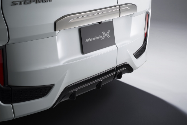 「ホンダ・ステップワゴンに設定される「Modulo X」のティザーサイトが公開」の4枚目の画像