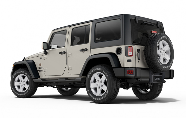 「ジープ・レネゲードとラングラーに人気装備満載の「Jeep Mojave Edition」を設定」の4枚目の画像
