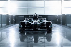 Jaguar Racing_I-TYPE_07