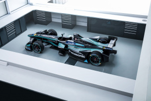 Jaguar Racing_I-TYPE_10