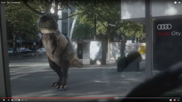 「傷心のティラノサウルスを救ったのは、アウディのアレだった！【CM動画】」の2枚目の画像