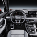 初代から10年、待望の新型アウディQ5が登場【パリモーターショー16】 - Audi Q5