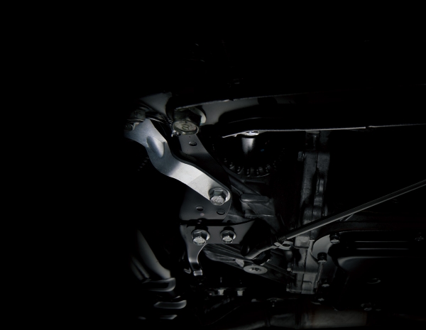 「クロスオーバーSUVをSTIチューン！スバルXVハイブリッド tSは10月25日に発売」の10枚目の画像