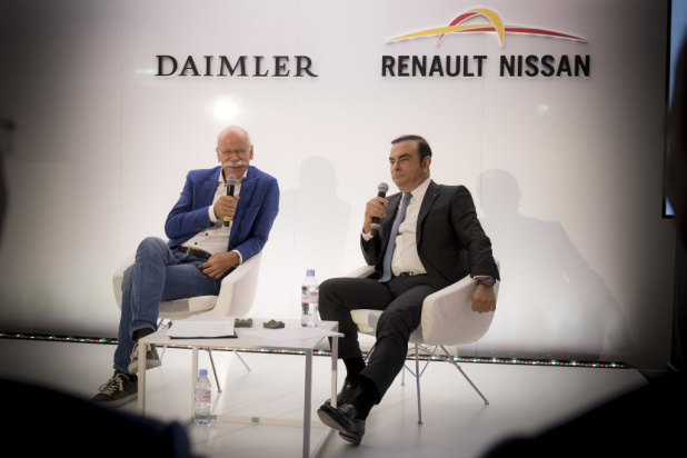 Daimler und Renault-Nissan Pressegespräch 2016, Paris