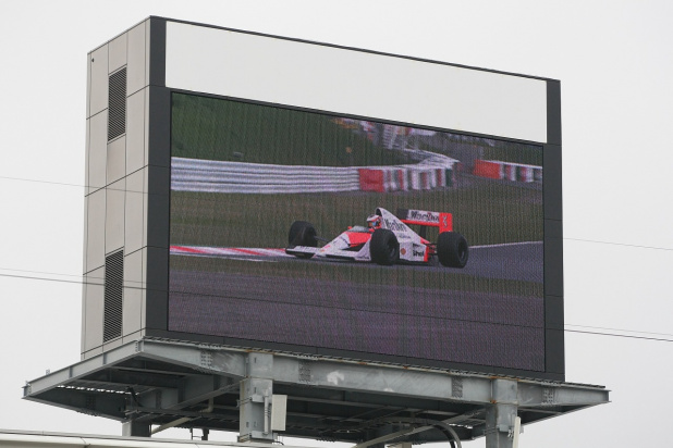 「【F1女子のF1日本GP2016】あの伝説のF1マシンが鈴鹿サーキットによみがえる！！」の6枚目の画像