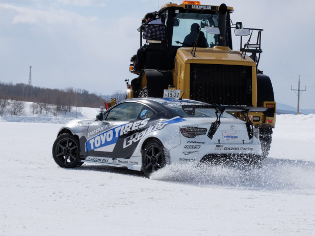 「ドリフトのトップドライバーは雪上でも速い！ スムーズ!!」の4枚目の画像
