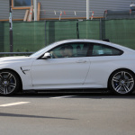 「フルエアロ装着、BMW 最強レースカー「M4 GT4」公道走テストをキャッチ！」の7枚目の画像ギャラリーへのリンク