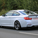 「フルエアロ装着、BMW 最強レースカー「M4 GT4」公道走テストをキャッチ！」の10枚目の画像ギャラリーへのリンク