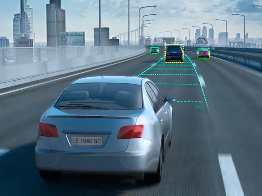 「デンソーと東芝が自動車向け「AI」技術を共同開発」の1枚目の画像
