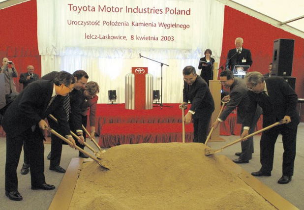 「トヨタ、ポーランドでハイブリッド用部品の現地生産を開始。EUでのハイブリッド車の生産体制を強化」の2枚目の画像