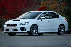 スバルwrx S4 Ts試乗 まるで2ペダルのs7 先代のsシリーズを超えた速さと安定感 Clicccar Com