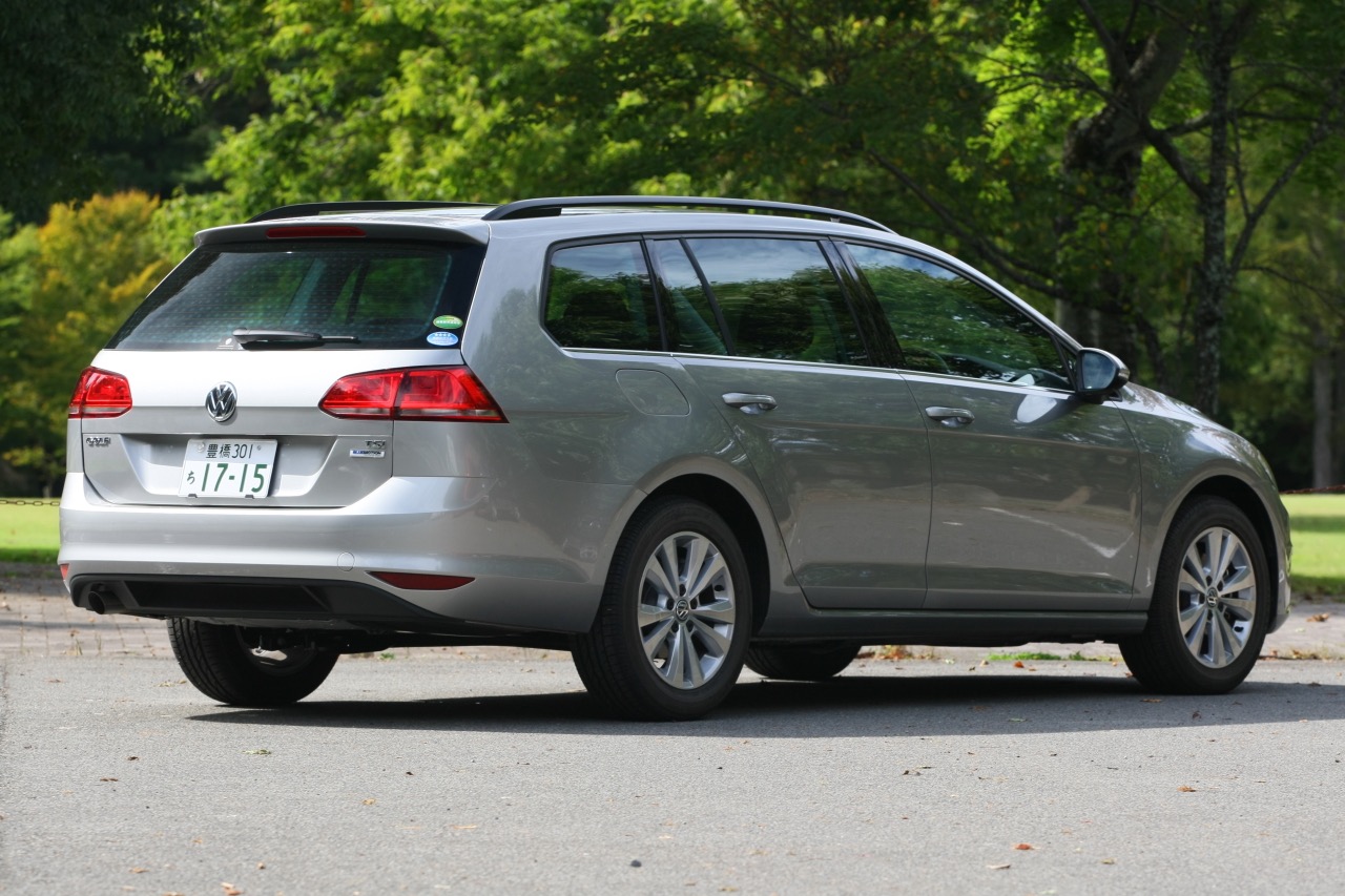 フォルクスワーゲン ゴルフ・ヴァリアントの魅力を再確認する