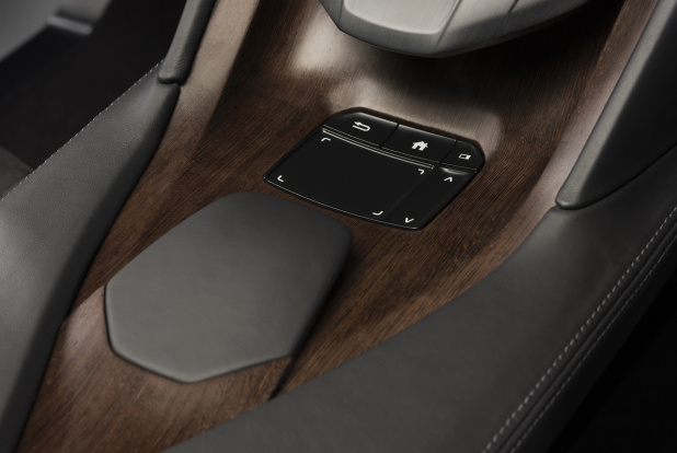 「新型「シビックSi」プロトタイプ、インテリアコンセプト「Acura Precision Cockpit」を出展【ロサンゼルスオートショー16】」の18枚目の画像