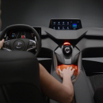 自動運転技術を睨んだホンダの次世代コクピット【ロサンゼルスオートショー16】 - apc-2-driver-view