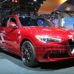 注目の5台をピックアップ！新型SUVがロサンゼルスショーに大集結【ロサンゼルスオートショー16】 - Alfa_Romeo_Stelvio_Quadrifoglio