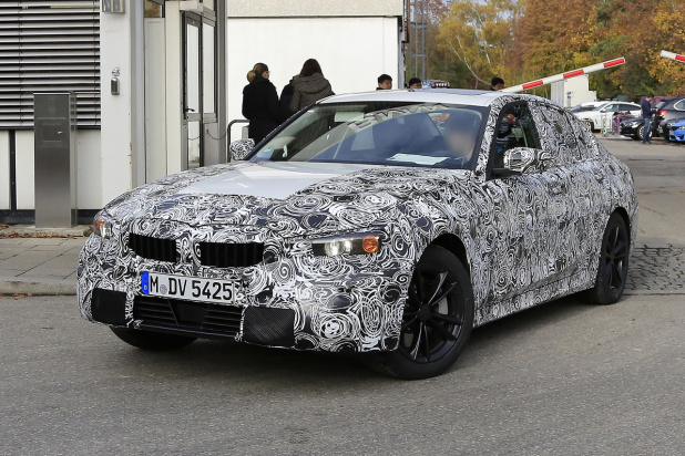 「完全エレクトリックモデル投入か!? BMW 3シリーズ次世代をキャッチ」の3枚目の画像