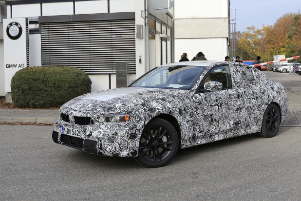 「完全エレクトリックモデル投入か!? BMW 3シリーズ次世代をキャッチ」の4枚目の画像