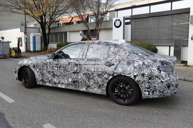 「完全エレクトリックモデル投入か!? BMW 3シリーズ次世代をキャッチ」の6枚目の画像