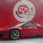 価格3億!?　たった10台限定の50周年記念車フェラーリJ50をお披露目 - 002