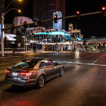 アウディ、ラスベガスで信号機と自動車のネットワーク接続をスタート。 - Audi networks with traffic lights in the USA
